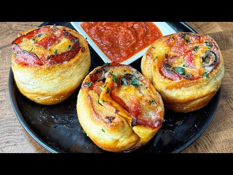 Customizable Pizza Muffins: Perfect for Picky Eaters & Parties